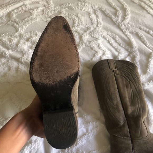 Frye boots. Grey. - Picture 2 of 3